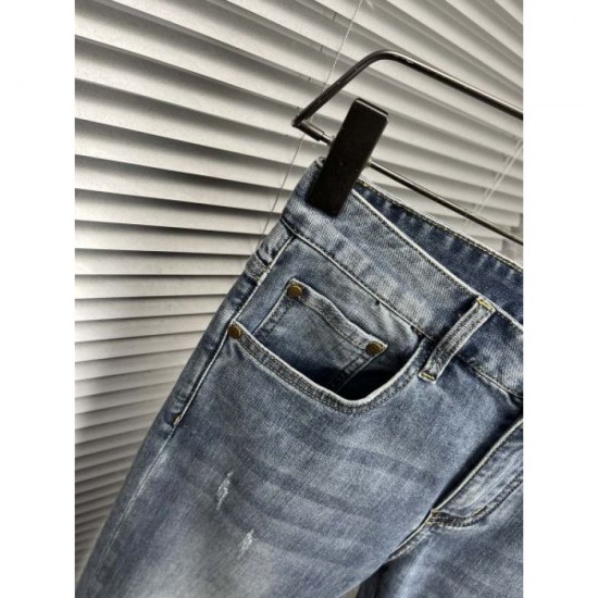 2024SS Sophisticated Design DOLCE & GABBANA Dolce & Gabbana Jeans 2024SS Sophisticated Design DOLCE & GABBANA Dolce & Gabbana Jeans