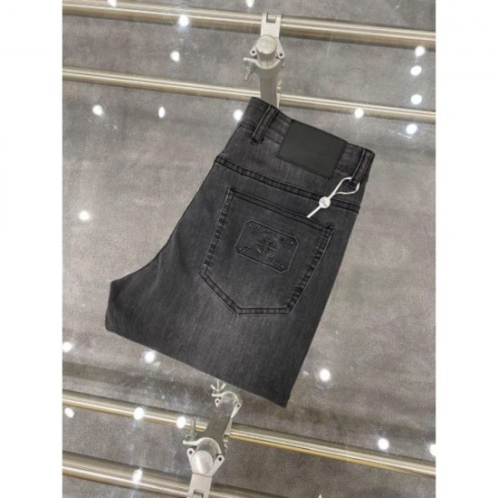 2024SS New DIOR jeans that are soft and comfortable to wear 2024SS New DIOR jeans that are soft and comfortable to wear