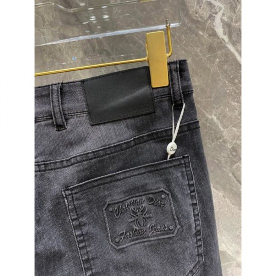 2024SS New DIOR jeans that are soft and comfortable to wear 2024SS New DIOR jeans that are soft and comfortable to wear