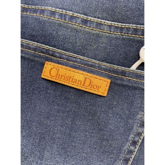 2024SS A relaxed style is completed DIOR Jeans 2024SS A relaxed style is completed DIOR Jeans