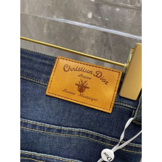 2024SS A relaxed style is completed DIOR Jeans 2024SS A relaxed style is completed DIOR Jeans