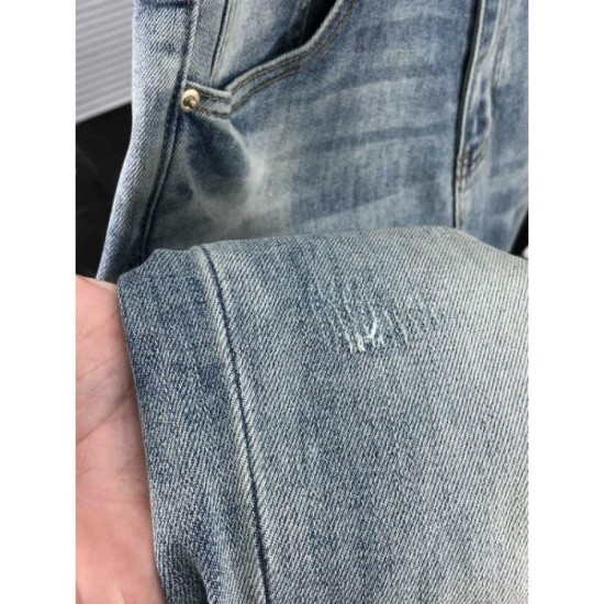 2024SS DIOR jeans that are useful during the change of seasons 2024SS DIOR jeans that are useful during the change of seasons