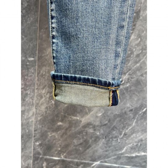 2024SS Dress with a beautiful impression FENDI jeans 2024SS Dress with a beautiful impression FENDI jeans