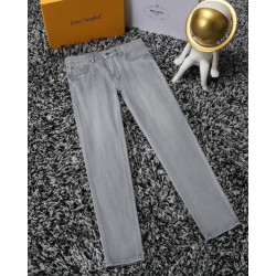 2024SS This season's hottest trend FENDI jeans