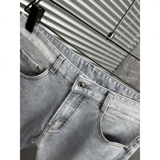 2024SS Hard-to-find items sold out in Japan FENDI Jeans 2024SS Hard-to-find items sold out in Japan FENDI Jeans