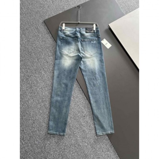 2024SS FENDI men's jeans that have a lot of users 2024SS FENDI men's jeans that have a lot of users