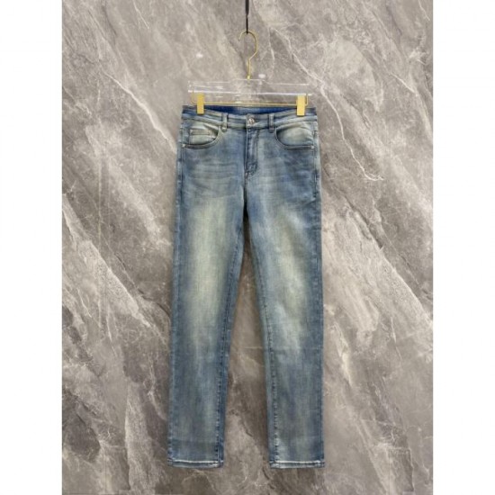 2024SS GUCCI Gucci jeans that you can easily enjoy fashion 2024SS GUCCI Gucci jeans that you can easily enjoy fashion