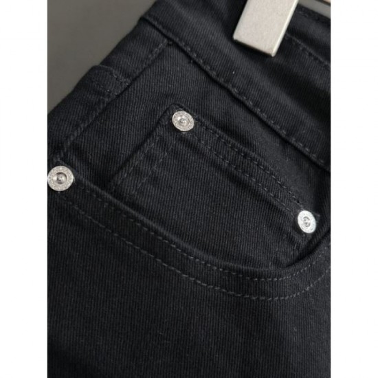 2024SS GUCCI Gucci men's jeans overflowing with a mature impression 2024SS GUCCI Gucci men's jeans overflowing with a mature impression