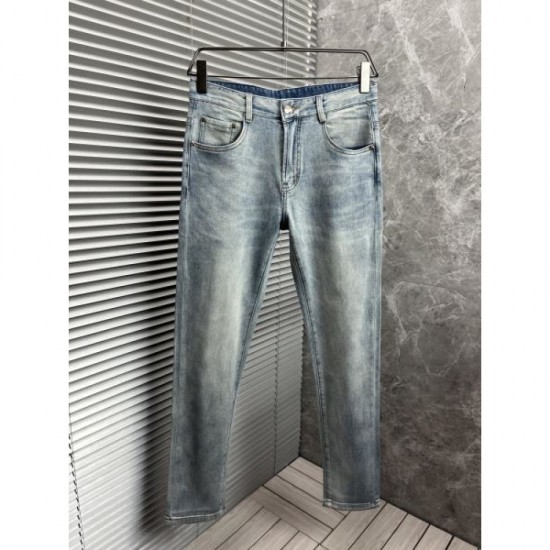 2024SS Sold out item Definitely a big hit in the summer GIVENCHY Jeans 2024SS Sold out item Definitely a big hit in the summer GIVENCHY Jeans