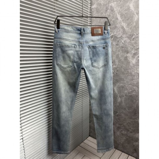 2024SS Sold out item Definitely a big hit in the summer GIVENCHY Jeans 2024SS Sold out item Definitely a big hit in the summer GIVENCHY Jeans