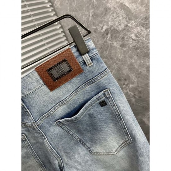 2024SS Sold out item Definitely a big hit in the summer GIVENCHY Jeans 2024SS Sold out item Definitely a big hit in the summer GIVENCHY Jeans
