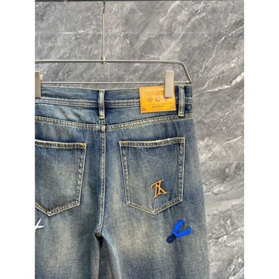 2024SS LOUIS VUITTON jeans for a casual look 2024SS LOUIS VUITTON jeans for a casual look