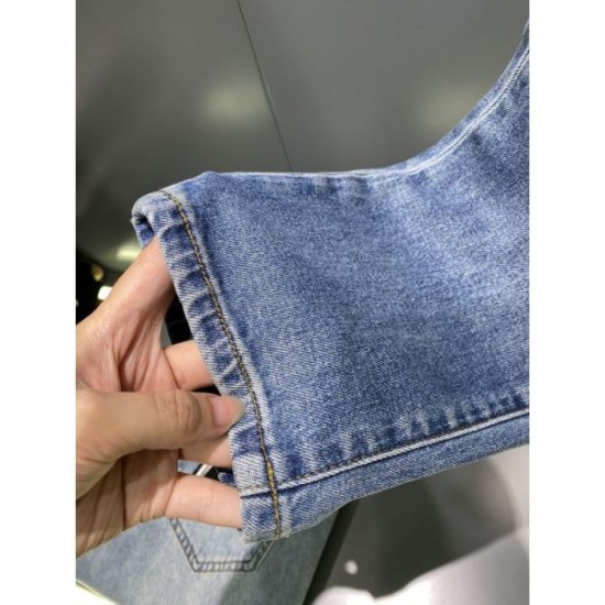 2024SS spring/summer season starts LOUIS VUITTON Louis Vuitton jeans 2024SS spring/summer season starts LOUIS VUITTON Louis Vuitton jeans
