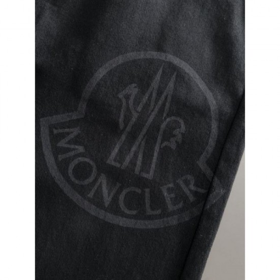 2024SS Not in stock in Japan Very popular MONCLER Men's jeans 2024SS Not in stock in Japan Very popular MONCLER Men's jeans