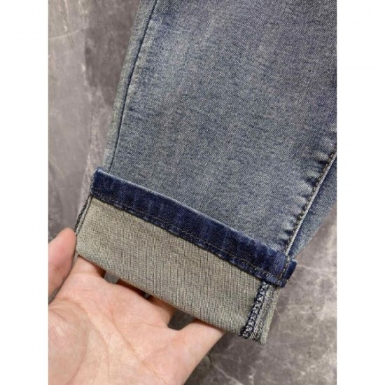 2024SS PRADA jeans, loved by celebrities and entertainers 2024SS PRADA jeans, loved by celebrities and entertainers
