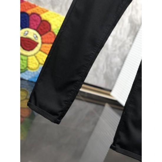 2024SS New spring/summer PRADA jeans that are extremely popular 2024SS New spring/summer PRADA jeans that are extremely popular