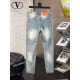 2024SS Overwhelming luxury VALENTINO jeans 2024SS Overwhelming luxury VALENTINO jeans