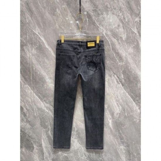 2024SS Limited Item Popular No.1 VERSACE Versace Jeans 2024SS Limited Item Popular No.1 VERSACE Versace Jeans