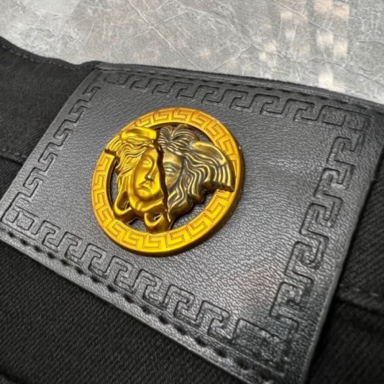 2024SS new product ☆ Must be sold out VERSACE Versace jeans 2024SS new product ☆ Must be sold out VERSACE Versace jeans