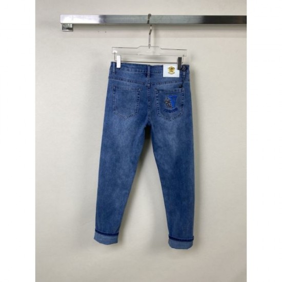 2024SS Cool Design VERSACE Versace Jeans 2024SS Cool Design VERSACE Versace Jeans