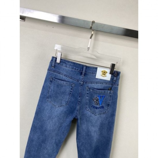2024SS Cool Design VERSACE Versace Jeans 2024SS Cool Design VERSACE Versace Jeans