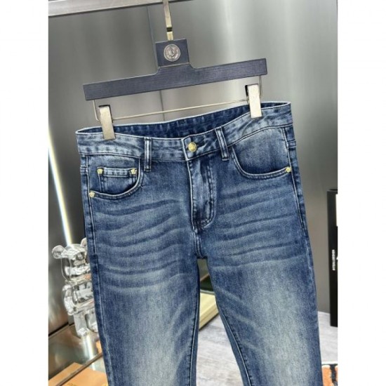 2024SS Too individualistic VERSACE Versace jeans 2024SS Too individualistic VERSACE Versace jeans