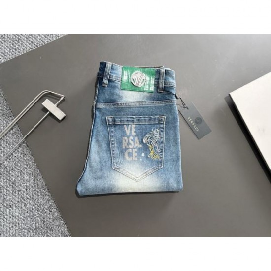 2024SS This Season's Trend VERSACE Men's Jeans 2024SS This Season's Trend VERSACE Men's Jeans