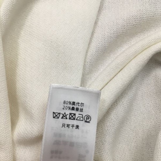 2024SS Short Sleeve T-shirt CELINE Increases your fashion level 2024SS Short Sleeve T-shirt CELINE Increases your fashion level