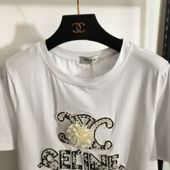 2024SS Short Sleeve T-shirt CELINE CELINE New spring/summer item at a great local price 2024SS Short Sleeve T-shirt CELINE CELINE New spring/summer item at a great local price