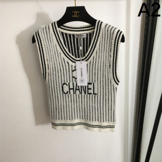 2024SS Knit Vest CHANEL This summer's eye-catching style 2024SS Knit Vest CHANEL This summer's eye-catching style
