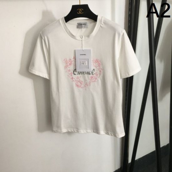 2024SS Short Sleeve T-Shirt CHANEL Chanel A rush of fans aiming for the new summer product 2024SS Short Sleeve T-Shirt CHANEL Chanel A rush of fans aiming for the new summer product