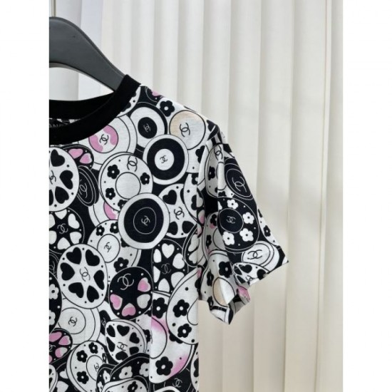 2024SS Short Sleeve T-Shirt CHANEL CHANEL New summer item that is sure to be a hit this season 2024SS Short Sleeve T-Shirt CHANEL CHANEL New summer item that is sure to be a hit this season