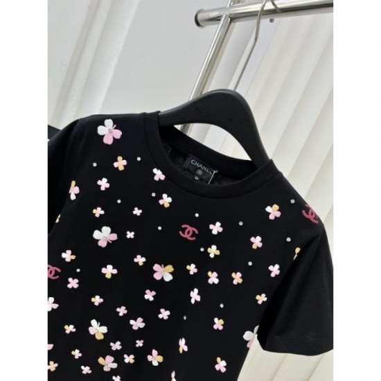 2024SS Short Sleeve T-shirt CHANEL Perfect for summer outings 2024SS Short Sleeve T-shirt CHANEL Perfect for summer outings