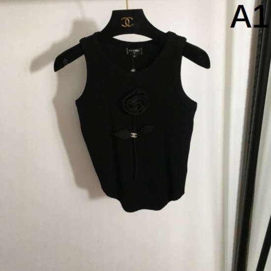 2024SS Knit Vest CHANEL Chanel Rare! Limited to stores that carry it 2024SS Knit Vest CHANEL Chanel Rare! Limited to stores that carry it