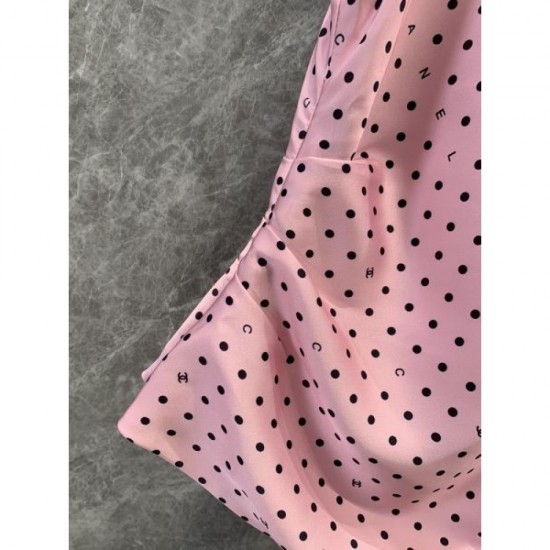 2024SS Waistcoat CHANEL CHANEL Once sold out, first come, first served 2024SS Waistcoat CHANEL CHANEL Once sold out, first come, first served