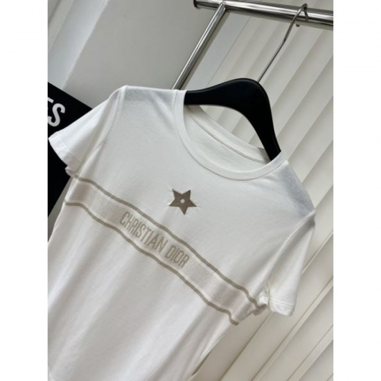 2024SS Short Sleeve T-Shirt DIOR Dior Fans flock to new summer products 2024SS Short Sleeve T-Shirt DIOR Dior Fans flock to new summer products