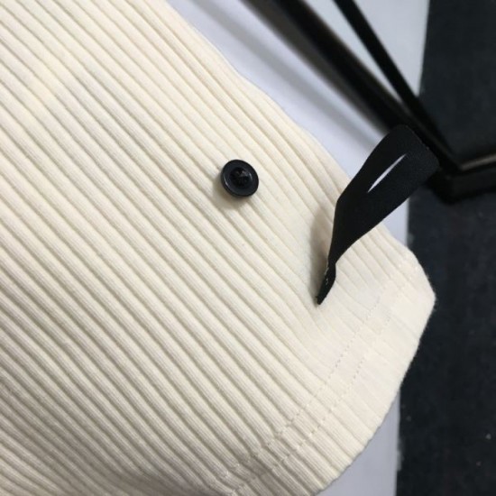 2024SS Knit Vest FENDI This season's featured new item with color 2024SS Knit Vest FENDI This season's featured new item with color