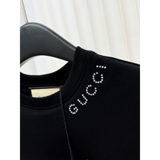 2024SS Short Sleeve T-shirt GUCCI Gucci A new item that has been featured in many magazines 2024SS Short Sleeve T-shirt GUCCI Gucci A new item that has been featured in many magazines