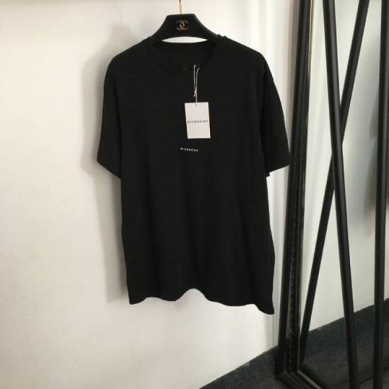 2024SS Short Sleeve T-shirt GIVENCHY Cool Item 2024SS Short Sleeve T-shirt GIVENCHY Cool Item