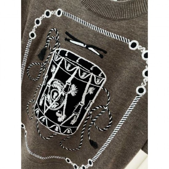 2024SS Short Sleeve T-shirt HERMES Very popular item every year 2024SS Short Sleeve T-shirt HERMES Very popular item every year