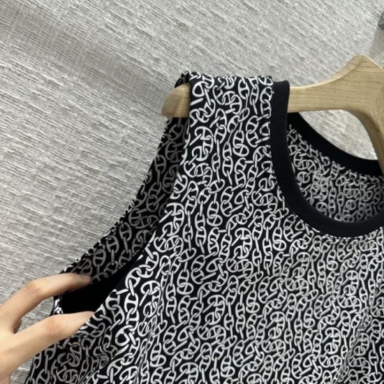 2024SS Tank Top T-shirt HERMES Chic Color 2024SS Tank Top T-shirt HERMES Chic Color