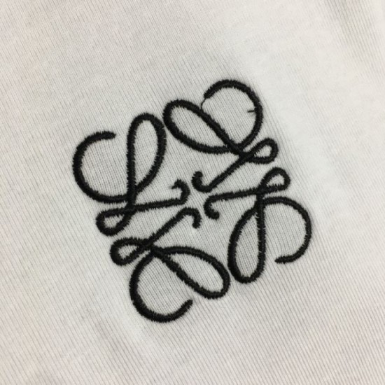 2024SS Short Sleeve T-shirt LOEWE Spring/Summer Super Popular Limited Collaboration 2024SS Short Sleeve T-shirt LOEWE Spring/Summer Super Popular Limited Collaboration