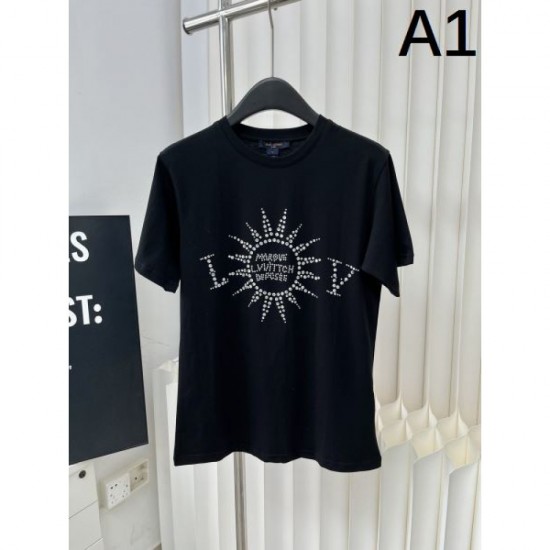 2024SS Short Sleeve T-shirt LOUIS VUITTON I definitely want to buy it 2024SS Short Sleeve T-shirt LOUIS VUITTON I definitely want to buy it