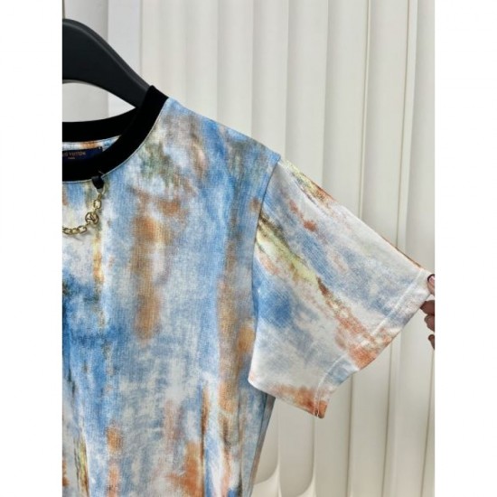 2024SS Short Sleeve T-shirt LOUIS VUITTON New items are sold out 2024SS Short Sleeve T-shirt LOUIS VUITTON New items are sold out