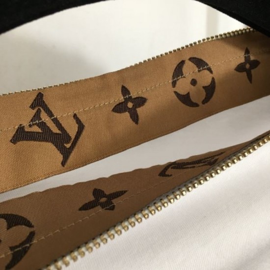 2024SS Short Sleeve T-shirt LOUIS VUITTON Latest and guaranteed to be sold out 2024SS Short Sleeve T-shirt LOUIS VUITTON Latest and guaranteed to be sold out