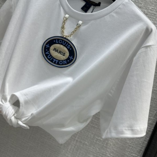 2024SS Short Sleeve T-shirt LOUIS VUITTON Overwhelming approval rating 2024SS Short Sleeve T-shirt LOUIS VUITTON Overwhelming approval rating