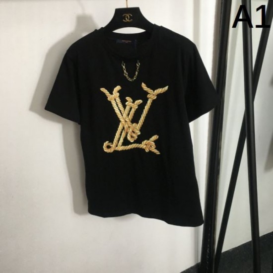 2024SS Short Sleeve T-shirt LOUIS VUITTON Louis Vuitton Latest Love at First Sight 2024SS Short Sleeve T-shirt LOUIS VUITTON Louis Vuitton Latest Love at First Sight