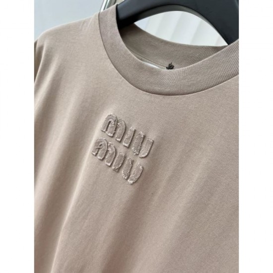 2024SS short sleeve T-shirt MIU MIU now available at new price! 2024SS short sleeve T-shirt MIU MIU now available at new price!