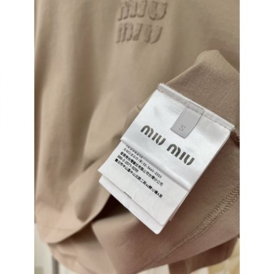 2024SS short sleeve T-shirt MIU MIU Great use during spring and summer 2024SS short sleeve T-shirt MIU MIU Great use during spring and summer