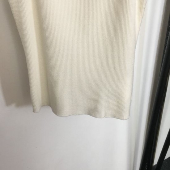 2024SS Tank Top PRADA This season's new popular beauty line 2024SS Tank Top PRADA This season's new popular beauty line